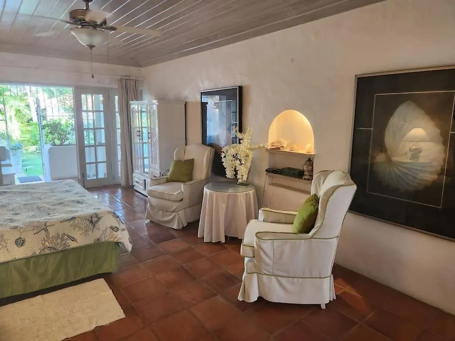 Fabulous Condo, 5 Mins From Mullins Beach. Saint Peter Barbados